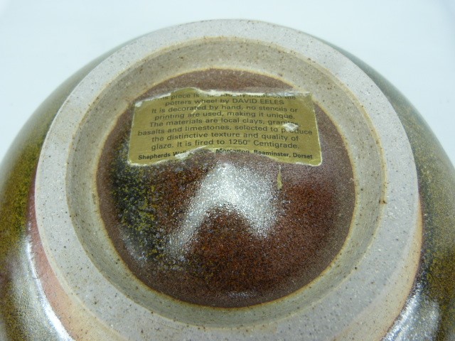 David Eeles studio pottery bowl/fruit bowl with overglazed colours - Image 6 of 6