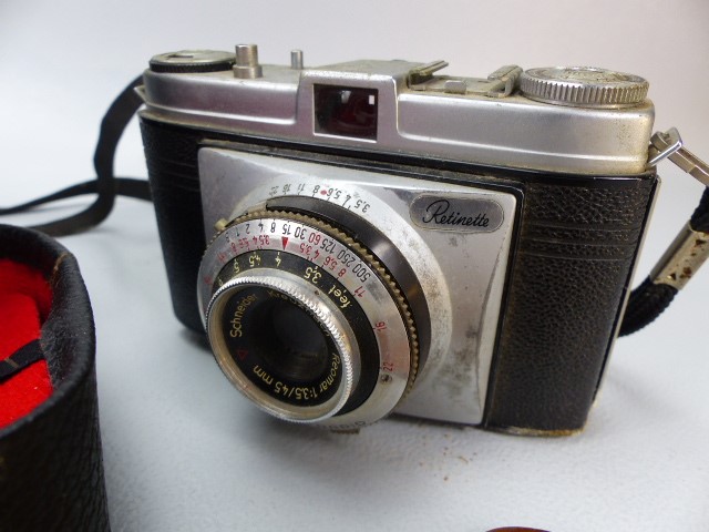 Selection of Vintage cameras to include Kodak Brownies and Kohka etc - Image 4 of 4