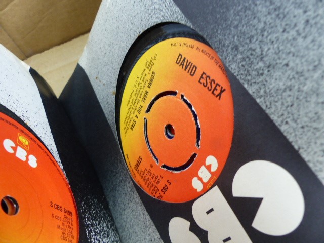 Nice Selection of singles to include T-REX, Paul McCartney and many others - Image 5 of 10