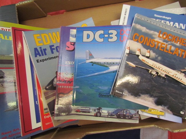 Aviation books - Image 2 of 2