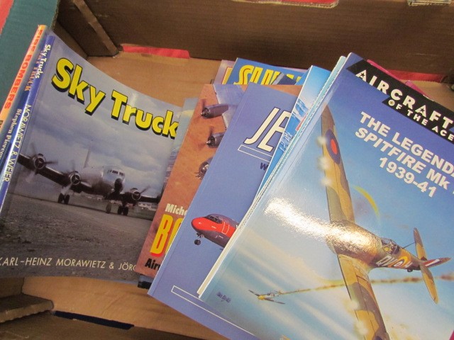 Aviation books - Image 3 of 3