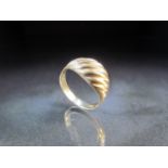 9ct Gold Band ring approx weight 2.3. UK - R.