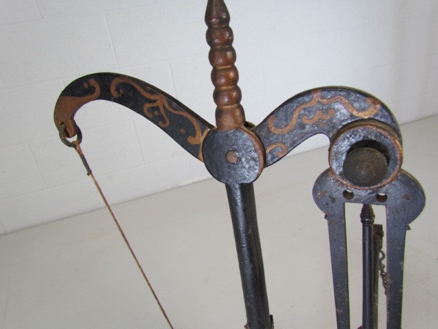 Antique wrought iron and brass weighing scales - Image 5 of 5