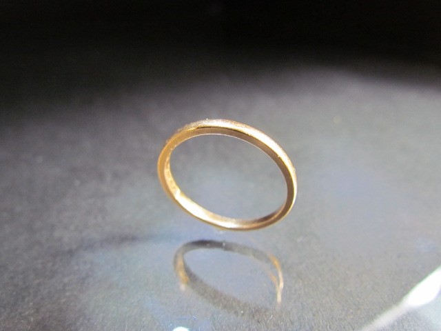 22ct ladies Gold ring (weight approx 2g) - Image 3 of 3