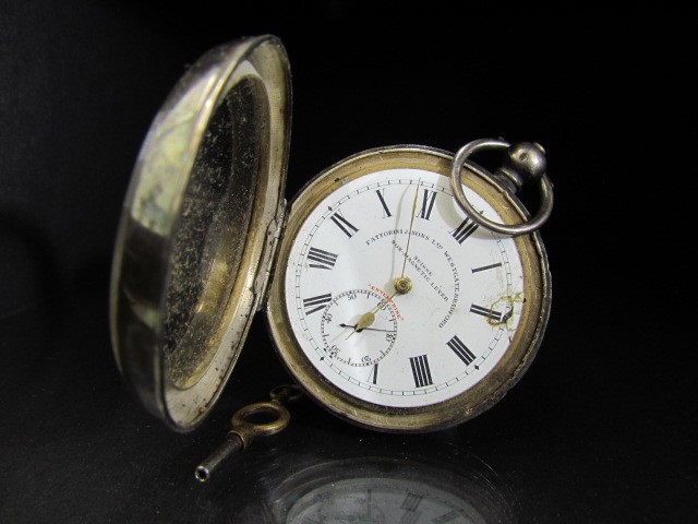 Antique silver pocket watch - 'Fattorini & Sons Ltd Westgate Bradford, Suisse Non-Magnetic Lever ' - Image 3 of 6