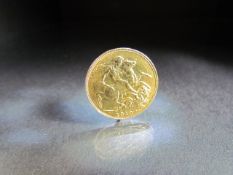 Gold Sovereign: Full Gold sovereign dated 1910