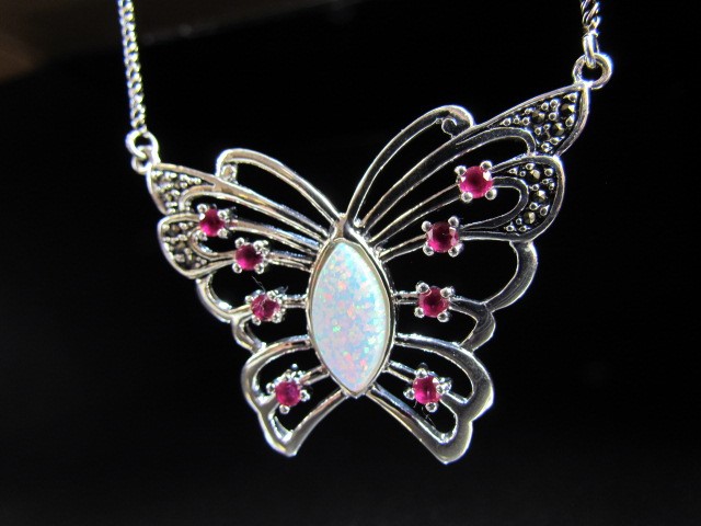 Silver Butterfly necklace set with opal and rubies - Image 3 of 4