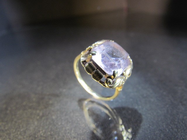 14ct Gold Amethyst set ring A/F - Image 2 of 7