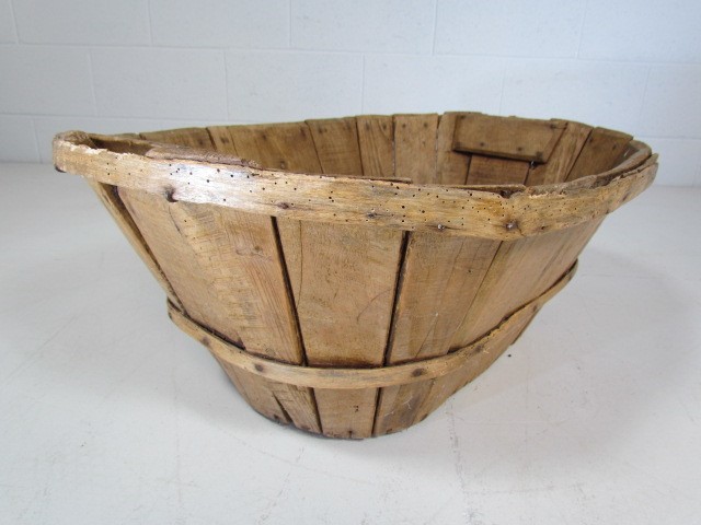 Antique wooden trug - Image 3 of 4