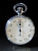 WALTHAM military issue stopwatch for the RAF. Marked to back with Crowfoot, 1/5 Sec. T.P