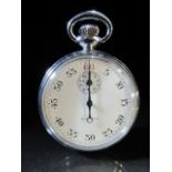 WALTHAM military issue stopwatch for the RAF. Marked to back with Crowfoot, 1/5 Sec. T.P