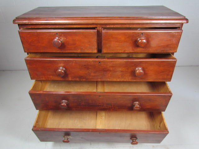 Antique mahogany chest of four drawers - Image 3 of 4