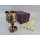 Queens silver Jubilee, silver goblet, Birmingham, A.T Cannon Ltd, in case, no 284/1000 approx weight