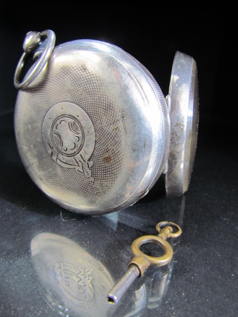 Antique silver pocket watch - 'Fattorini & Sons Ltd Westgate Bradford, Suisse Non-Magnetic Lever ' - Image 4 of 6