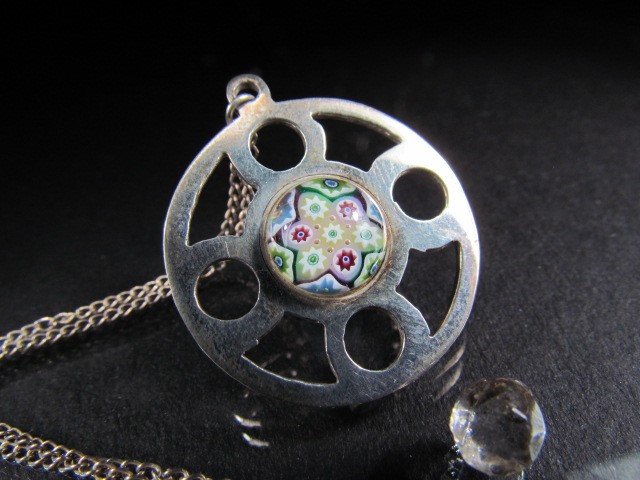 Caithness hallmarked silver pendant set with Millefiori cabochon - Image 3 of 3