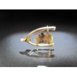 Hallmarked Gold 9ct Australia brooch - approx weight - 1.4g