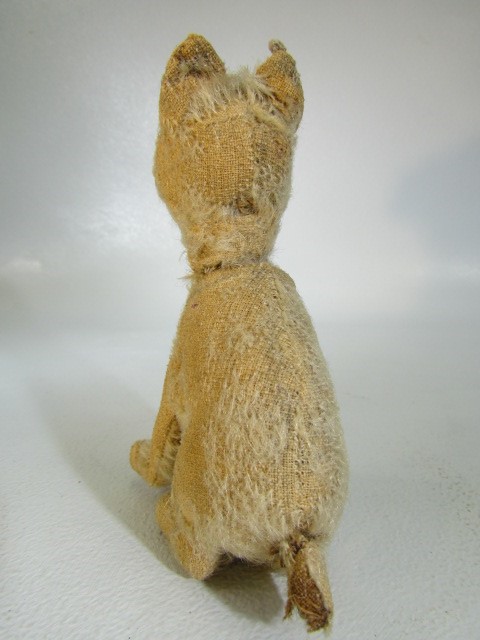 Steiff rotating head Rattler dog, 1930s, With beige mohair. Tag to ear and missing most of hair, but - Image 11 of 14