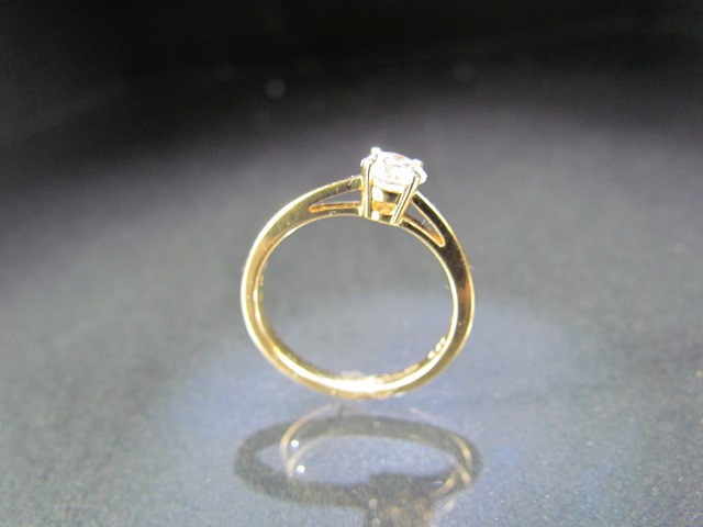 18ct hallmarked yellow gold Diamond ring. Brilliant cut Diamond, weight 0.5ct, Colour I, Clarity - Image 5 of 5