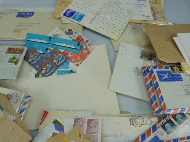 Selection of various stamps and letters - Image 3 of 4