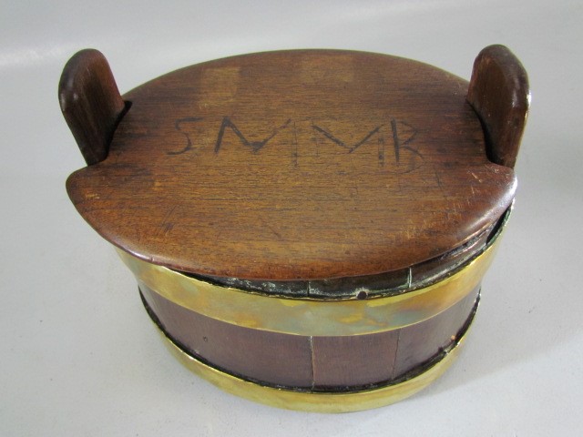 Early Maritime Interest - Early 19th Century Ration box. Made from planked oak and brass bands. With - Image 2 of 6