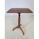 Georgian mahogany tip up table