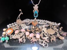 Small selection of silver costume jewellery to include earrings and glass necklace etc