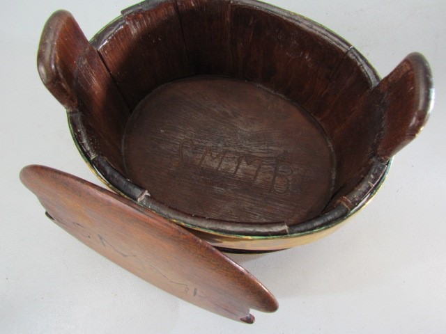 Early Maritime Interest - Early 19th Century Ration box. Made from planked oak and brass bands. With - Image 5 of 6