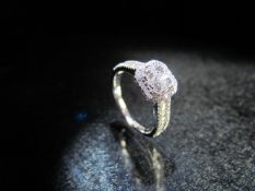 18ct white Gold Diamond cluster ring of approx 1pt