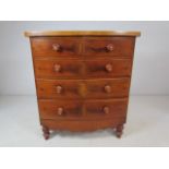 Georgian chest of 5 drawers with turned wooden handles