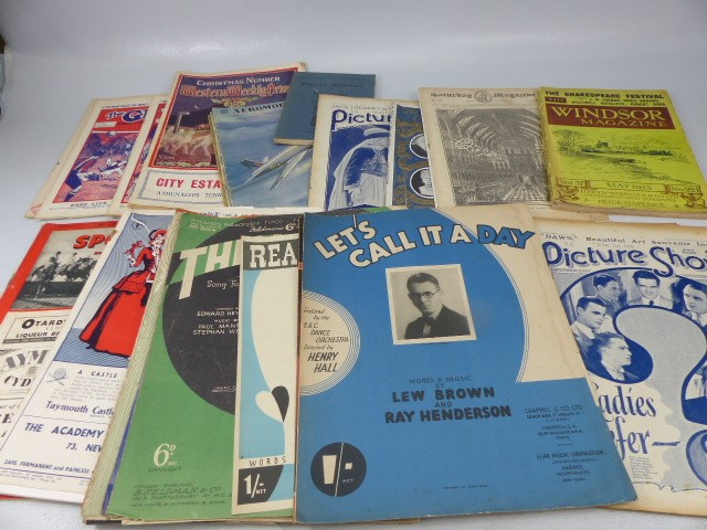 Selection of Vintage Pre-War Ephemera to include Magazines and booklets