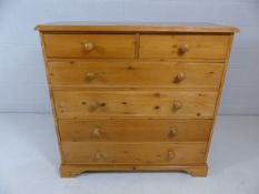 Pine chest of 6 drawers