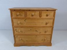 Pine chest of 5 drawers