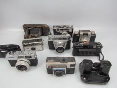 Selection of vintage cameras to include Kodak and canon etc