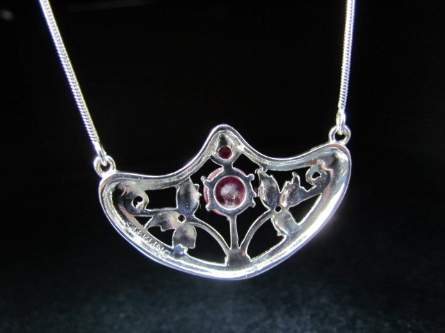 Silver and Rubilite pendant necklace in the Art Nouveau style - Image 3 of 3