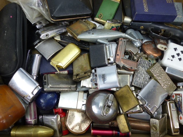 Selection of various lighters to include Ronson and others etc