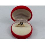 14ct Gold Ladies ring set with Cats Eye Stone