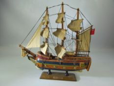 Model oh HMS Bounty