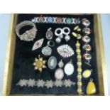 Collection of mostly 925 Silver Jewellery to include Butterscotch Amber, Silver earrings,