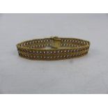 Gold Bracelet 9ct three coloured Gold with circular links marked ITALY. Approx 26.2g