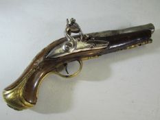 Flintlock Pistol: Early 19th Century Flintlock Muff/pocket pistol with silver & Gold Coloured