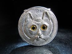 Silver plated vesta case with embossed cat decoration