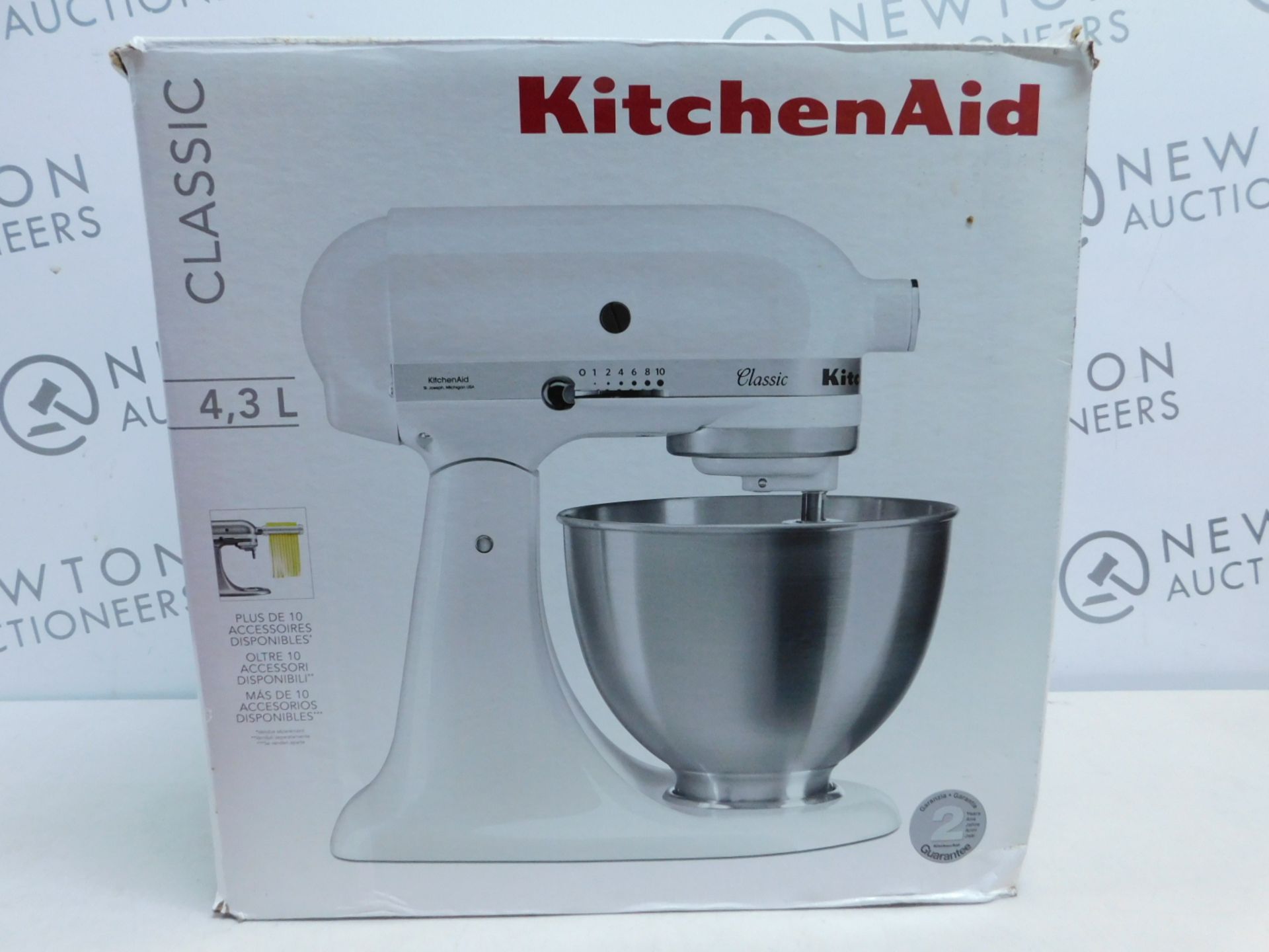 1 BOXED KITCHENAID CLASSIC ELECTRIC WHITE STAND MIXER RRP £399