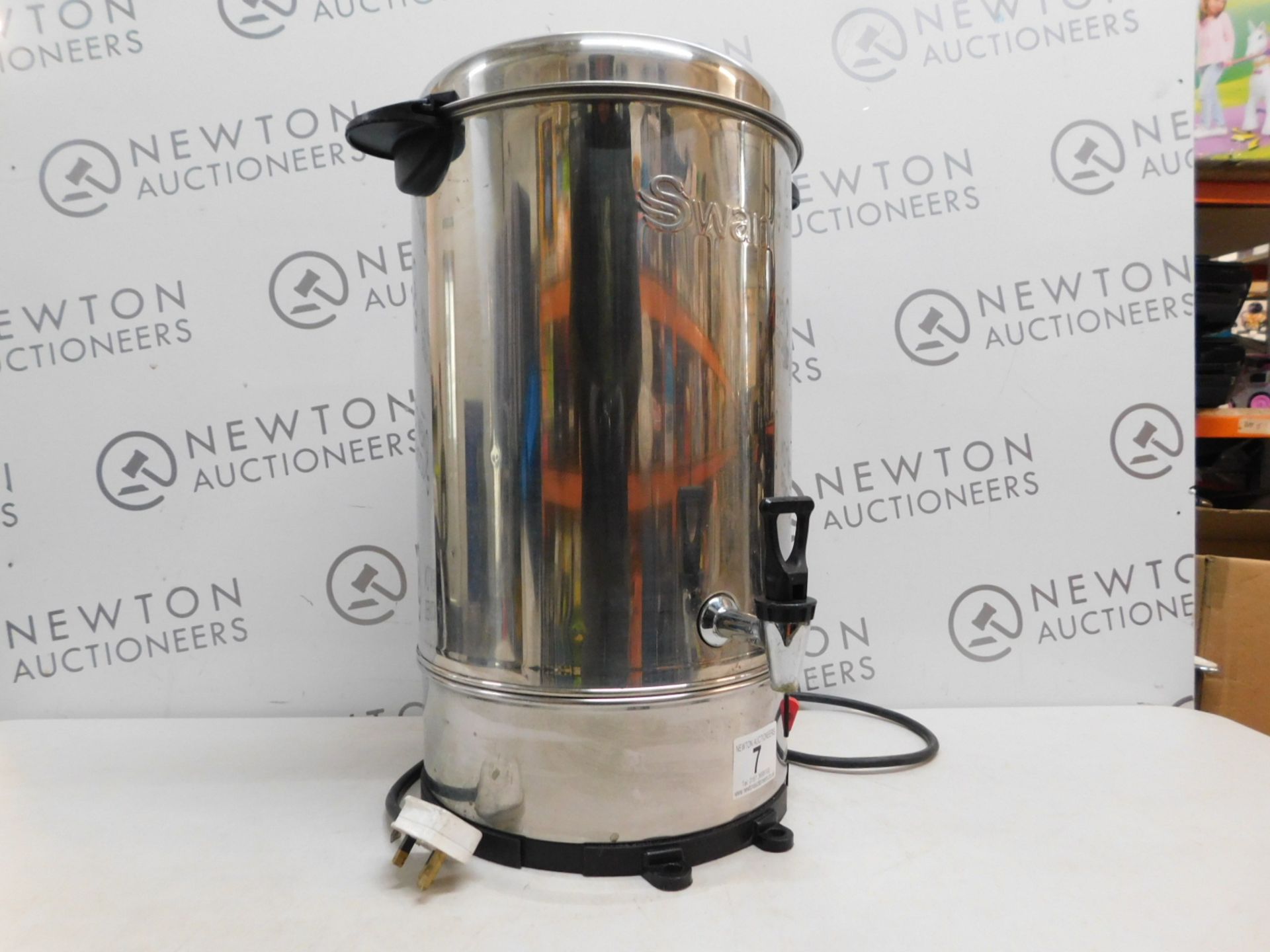 1 SWAN WATER BOILER CATTERRING URN 20L RRP £119