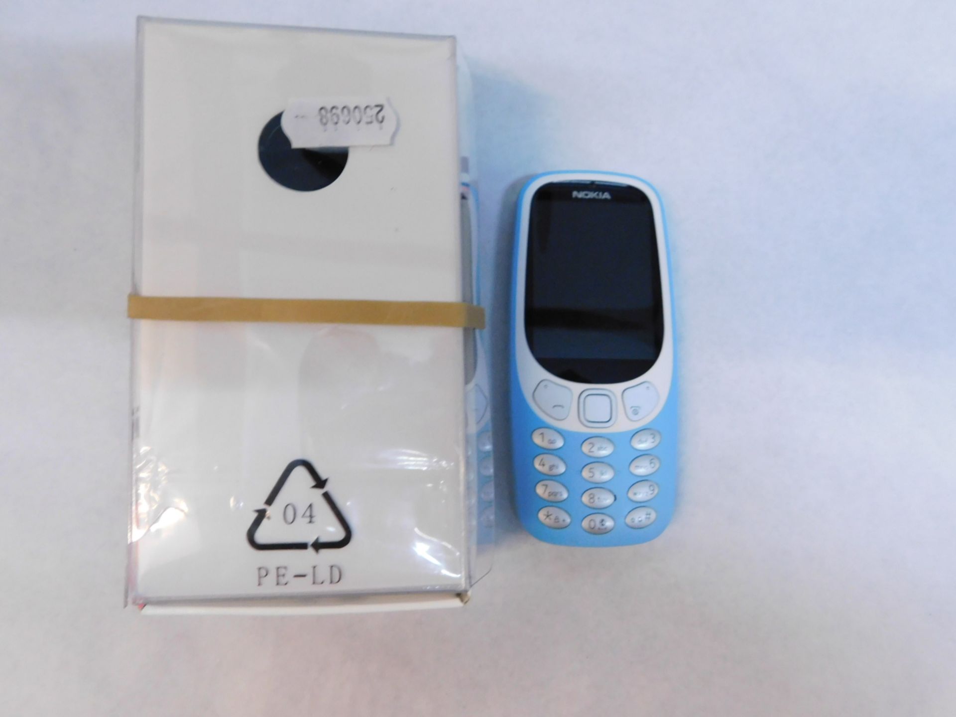 1 BOXED NOKIA 3310 3G MOBILE PHONE IN BLUE RRP £59.99