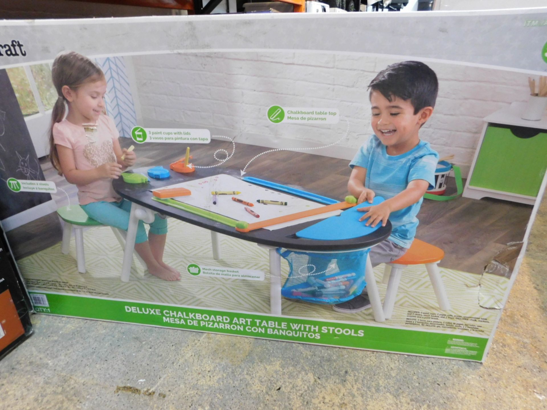 1 BOXED KIDKRAFT DELUXE CHALKBOARD ART TABLE WITH STOOLS RRP £64.99