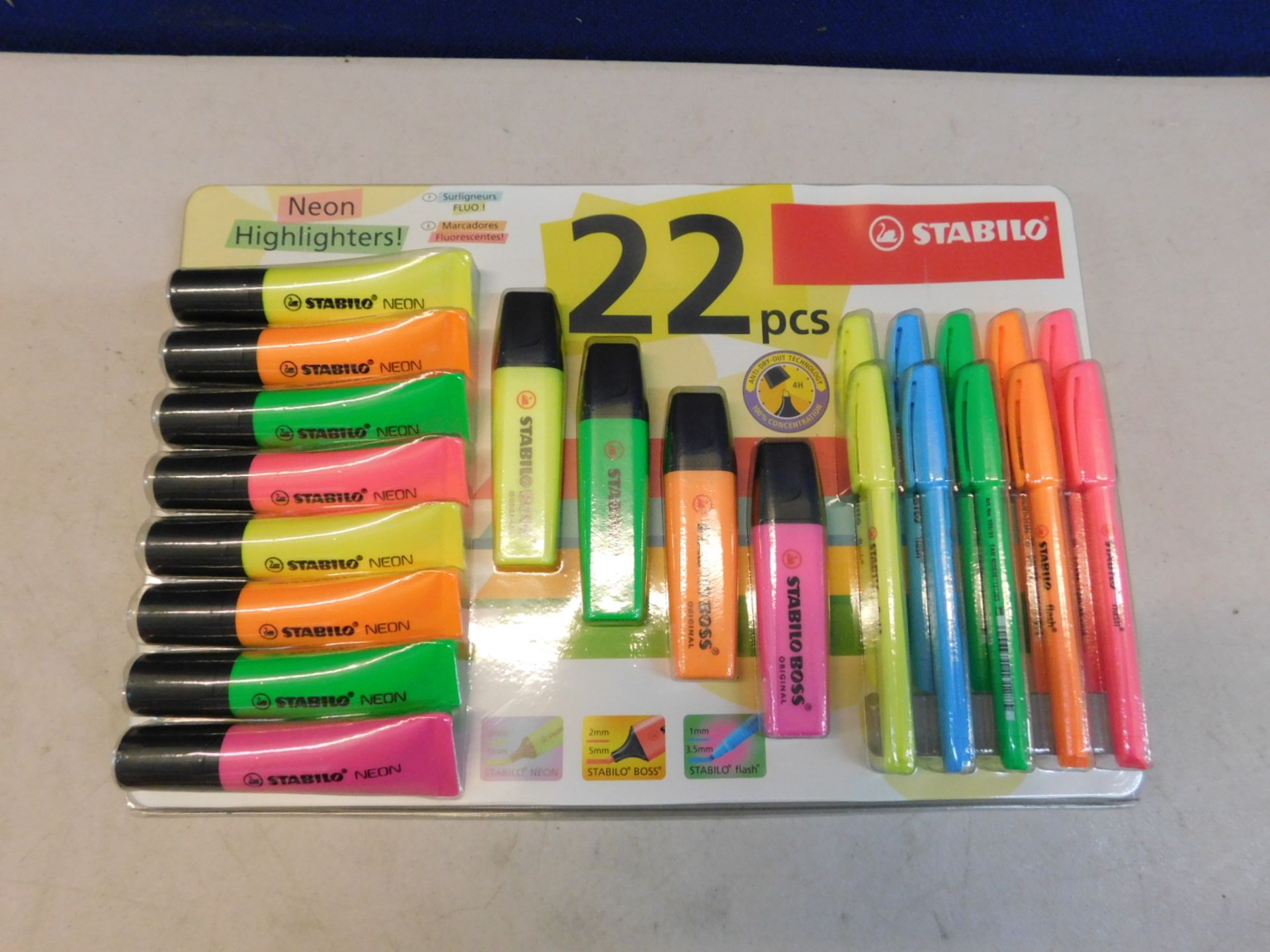 1 BRAND NEW PACK OF STABILO 22 PCS NEON HIGHLIGHTERS RRP £22.99