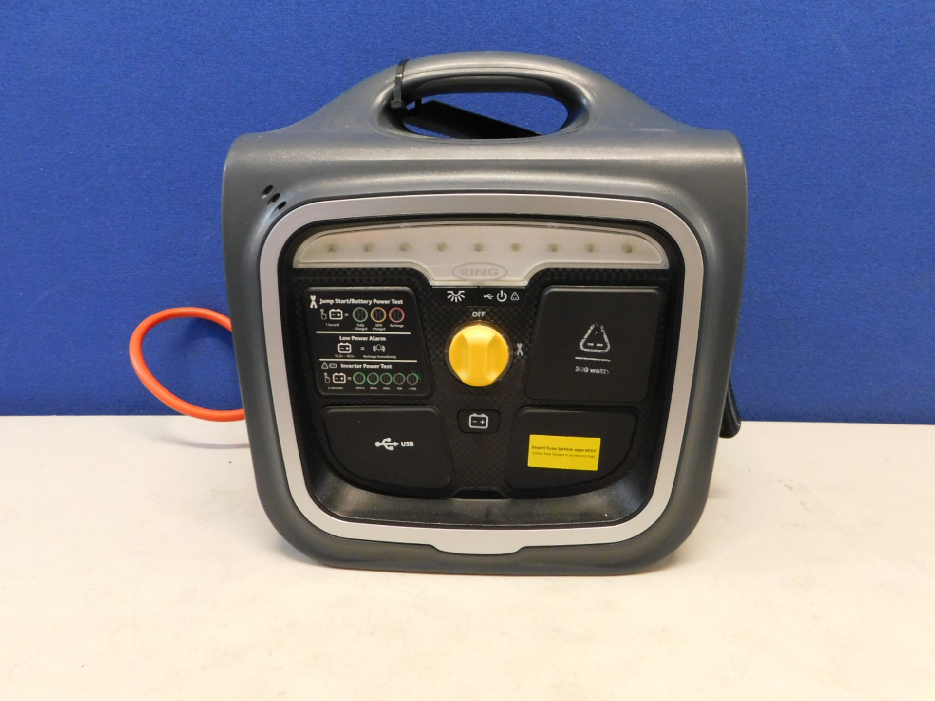 1 RING 12V 650A POWERPACK WITH USB, COMPRESSOR AND CHARGE STATION RRP £129.99