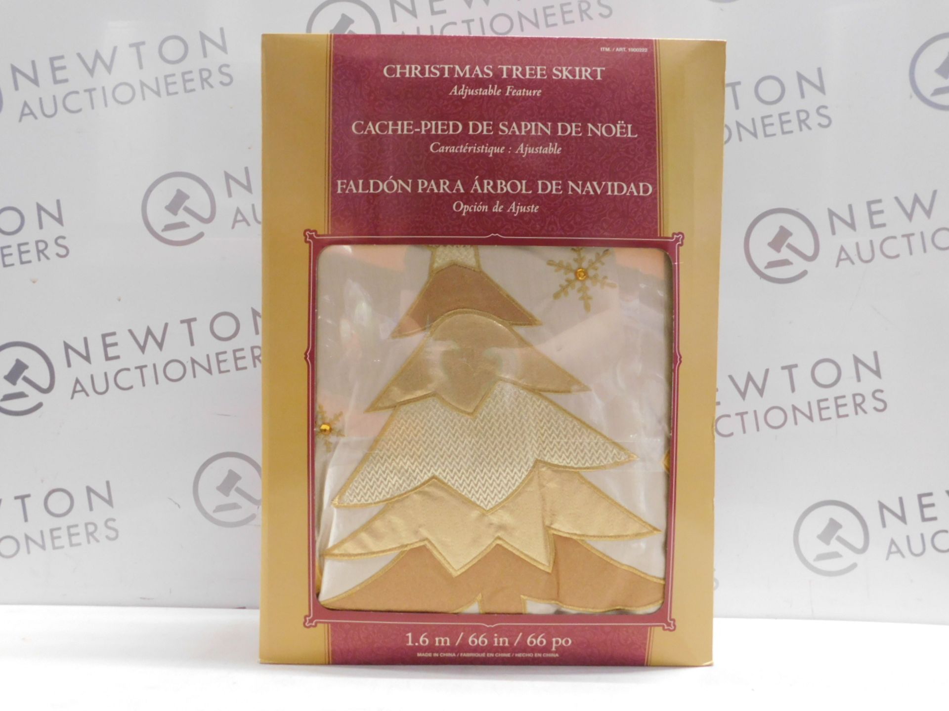 1 BOXED CHRISTMAS TREE SKIRT RRP £34.99