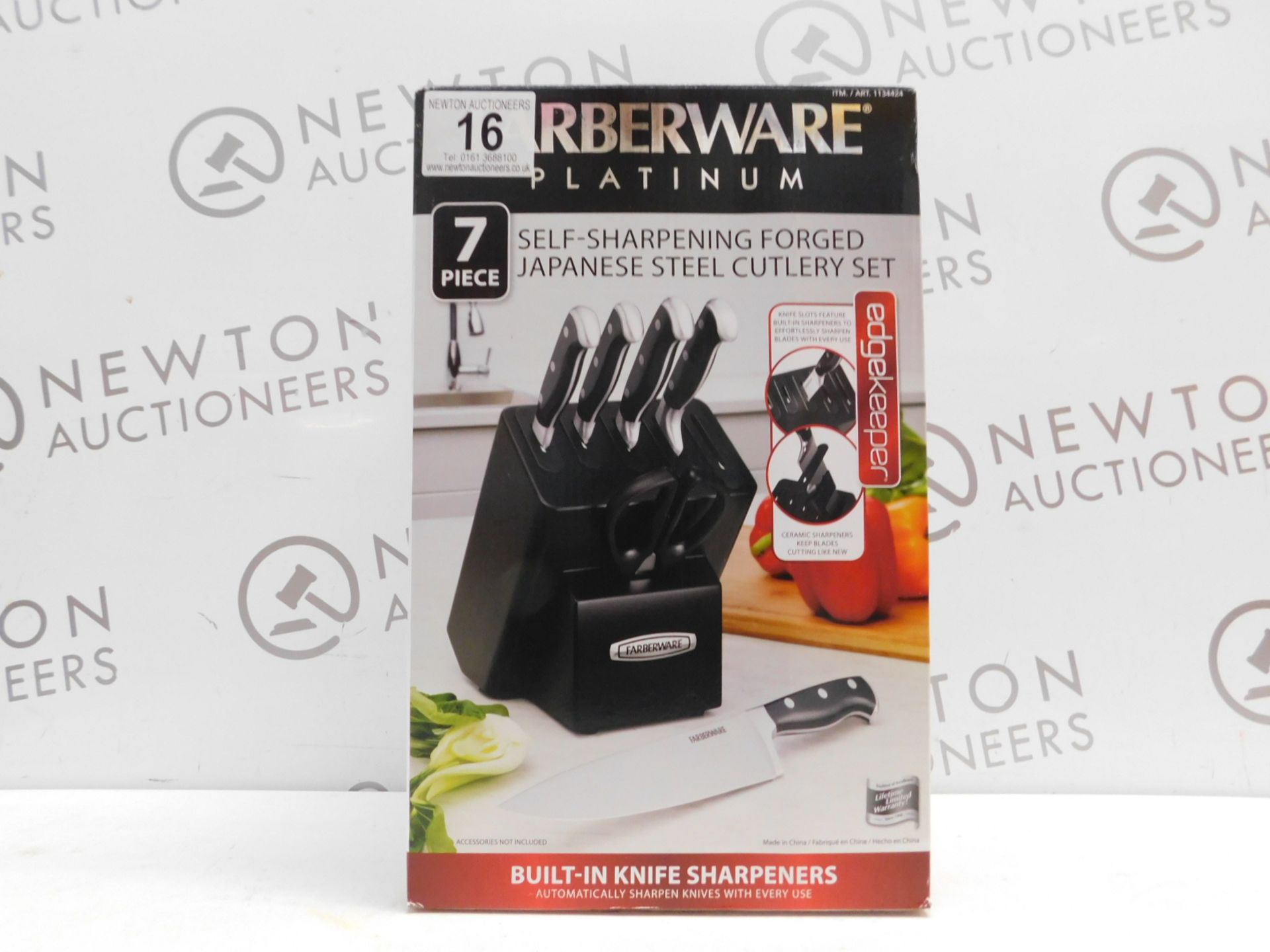 1 BOXED FARBERWARE PLATINUM 7PC SELF SHARPENING JAPANESE STEEL KNIFE BLOCK SET RRP £79.99