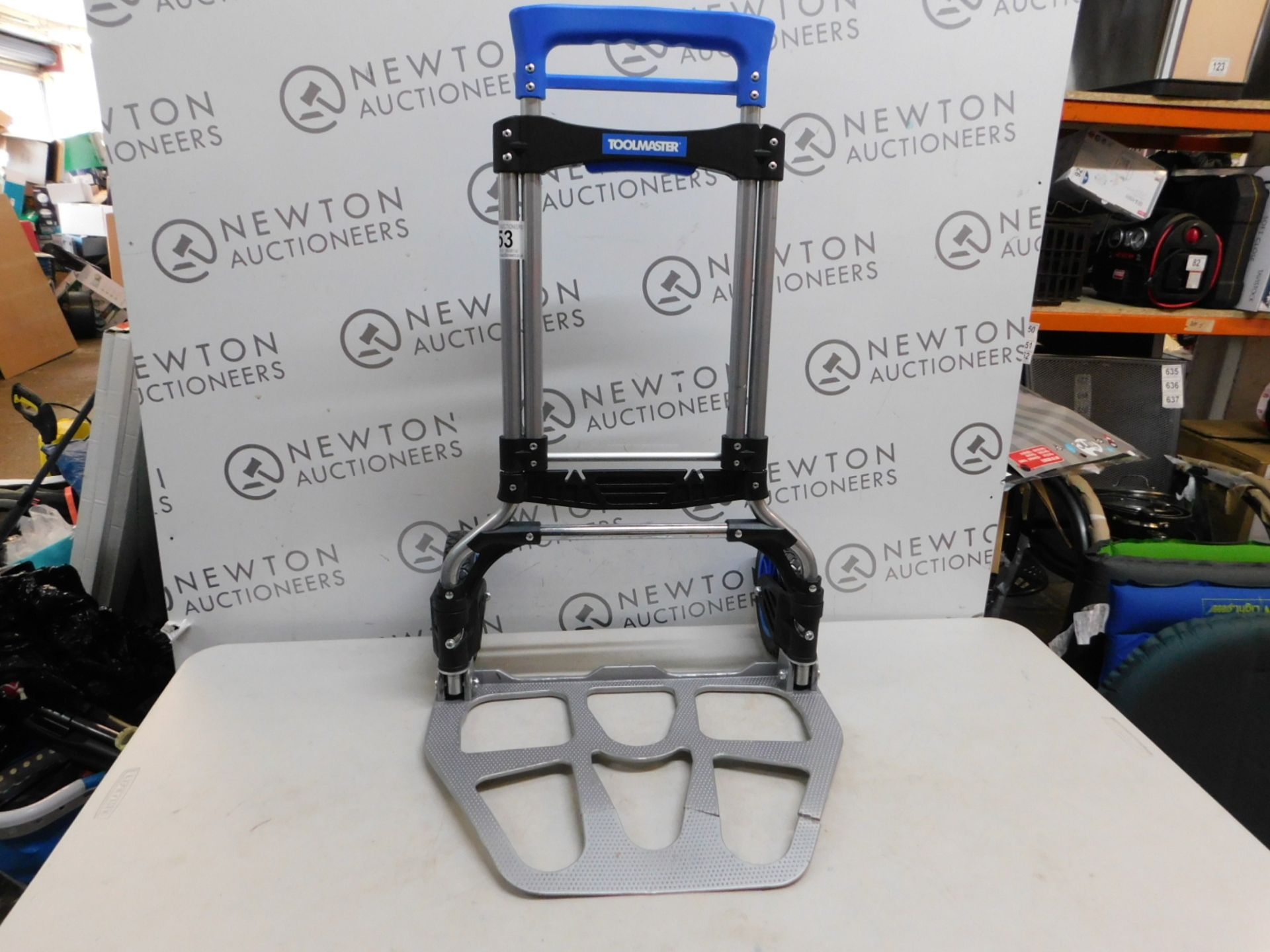 1 TOOLMASTER FOLDING HANDTRUCK RRP £49.99